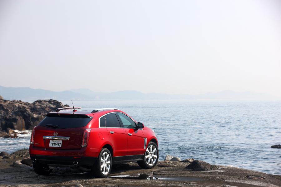  Cadillac SRX 2012 года  (JP) (фото 16 из 24)